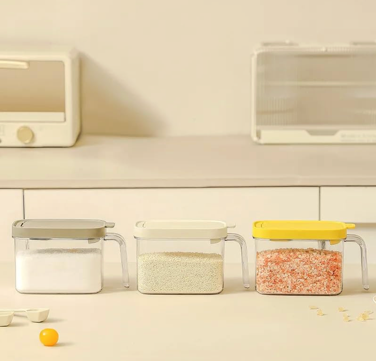 Integrated Spoon Lid Seasoning Jar