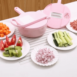 Vegetable Chopper With Detachable Blades