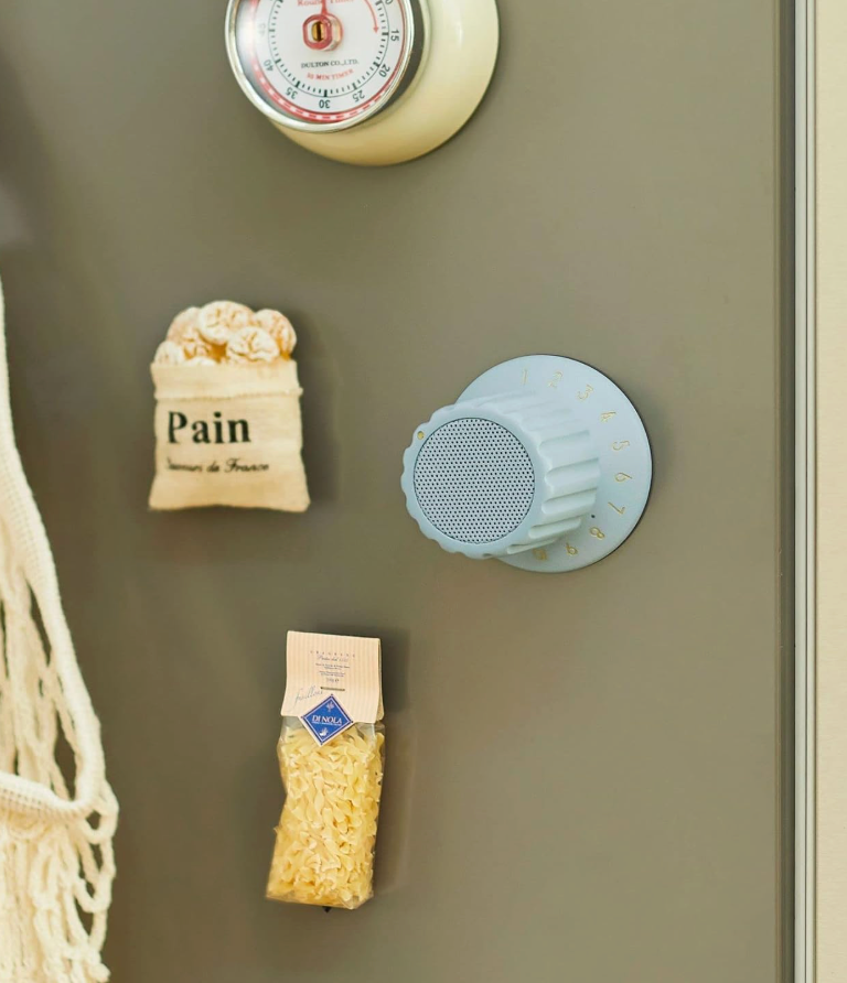 Waterproof Magnetic Knob Bluetooth Speaker