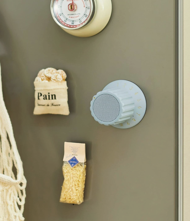Waterproof Magnetic Knob Bluetooth Speaker