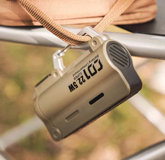 Fast Charging Carabiner Clip Power Bank